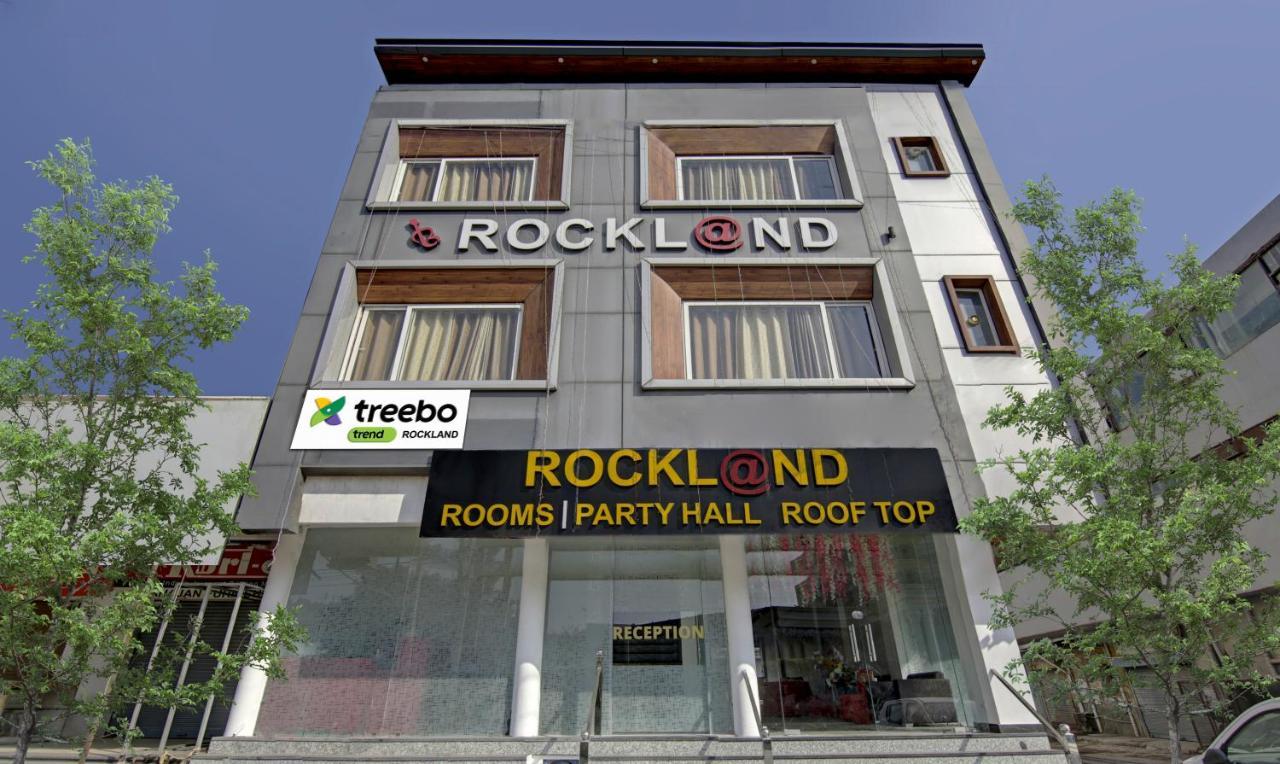 Hotel Treebo Rockland, Zirakpur Exterior foto