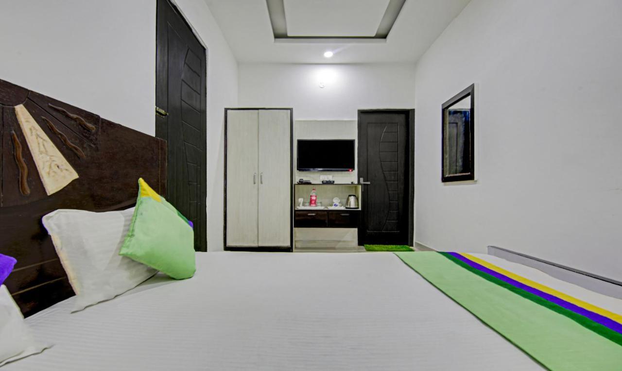 Hotel Treebo Rockland, Zirakpur Exterior foto
