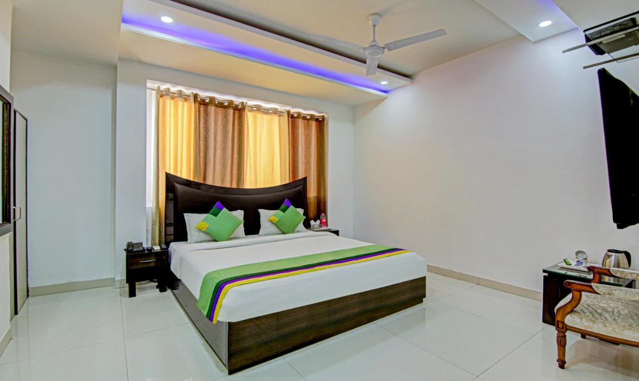 Hotel Treebo Rockland, Zirakpur Exterior foto
