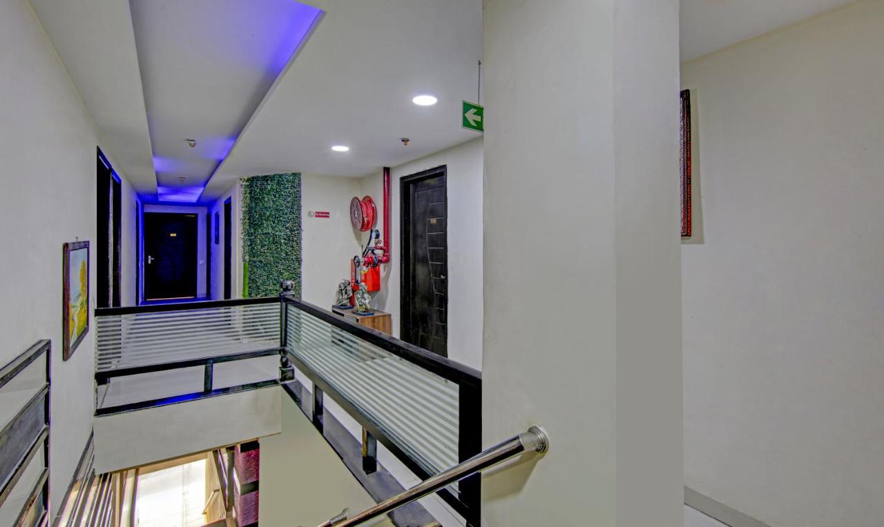 Hotel Treebo Rockland, Zirakpur Exterior foto