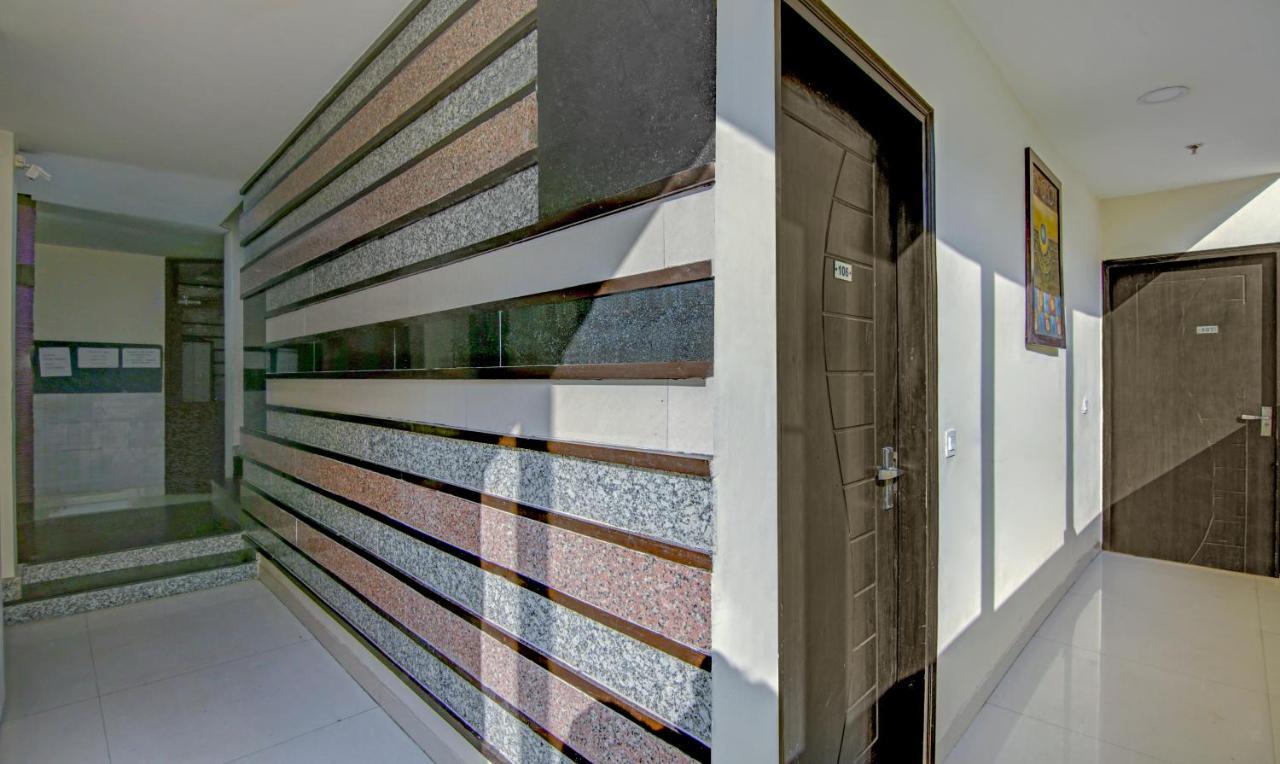 Hotel Treebo Rockland, Zirakpur Exterior foto