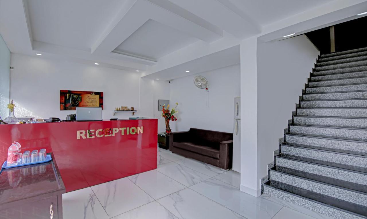 Hotel Treebo Rockland, Zirakpur Exterior foto