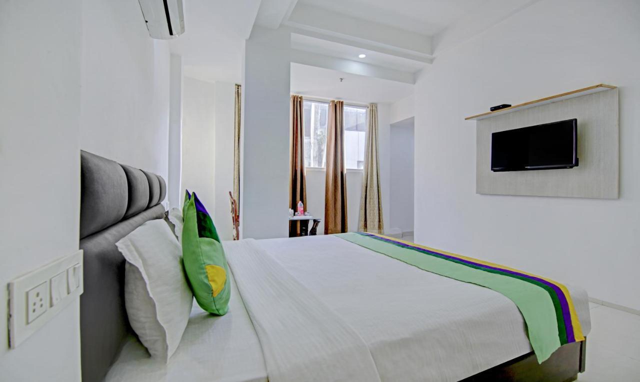 Hotel Treebo Rockland, Zirakpur Exterior foto