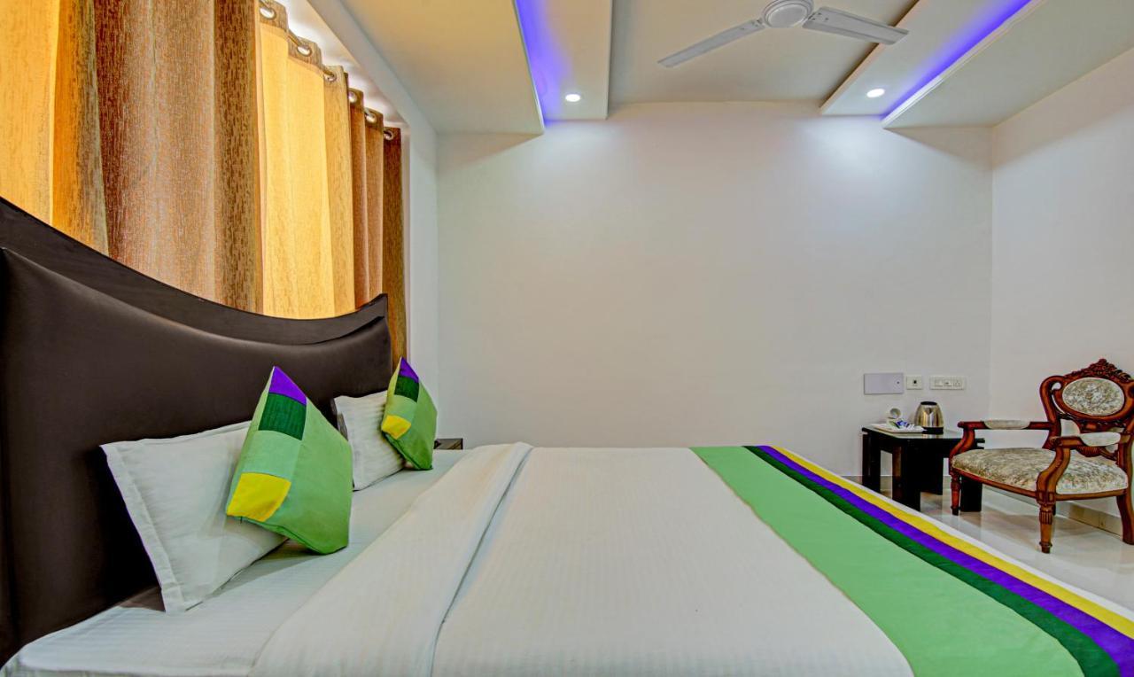 Hotel Treebo Rockland, Zirakpur Exterior foto