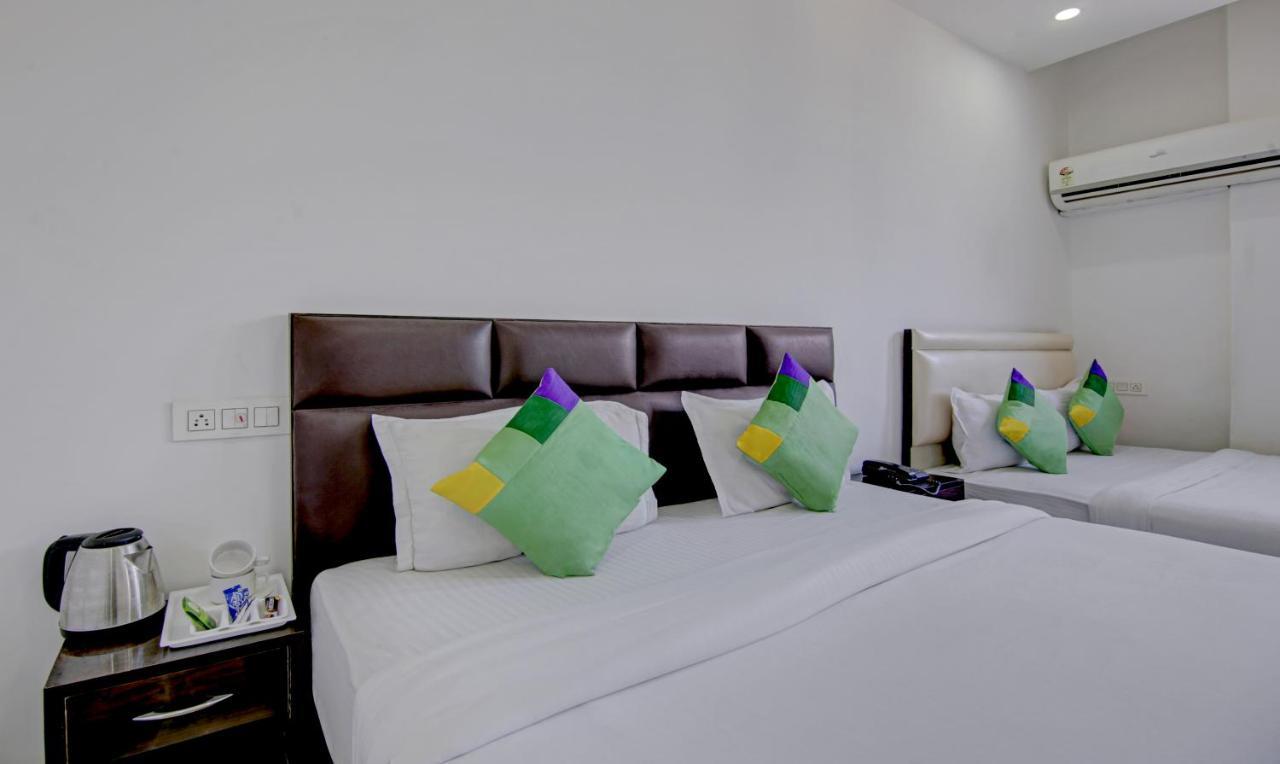 Hotel Treebo Rockland, Zirakpur Exterior foto